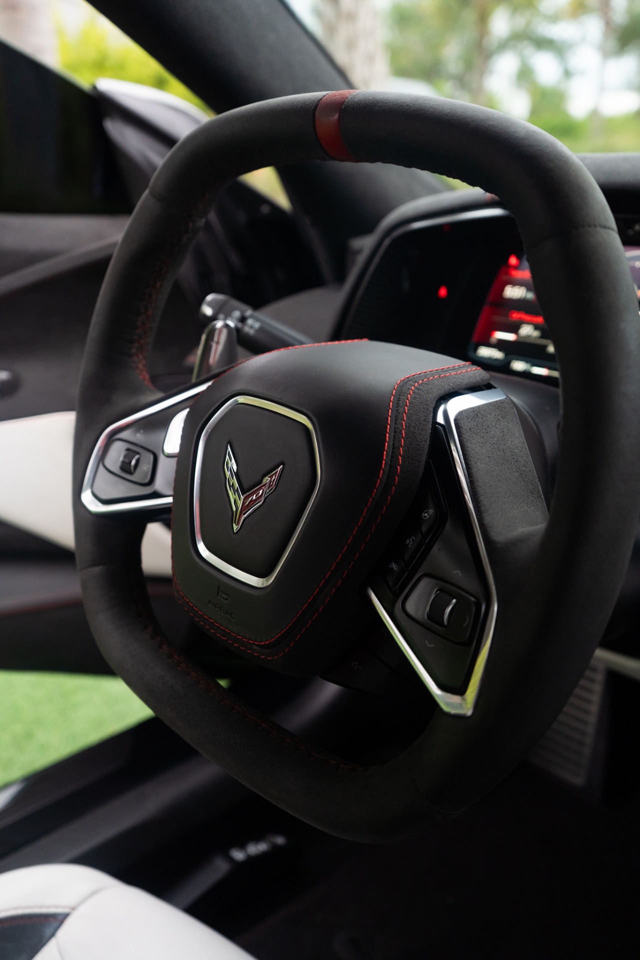 Chevrolet C8 Corvette — photo 6