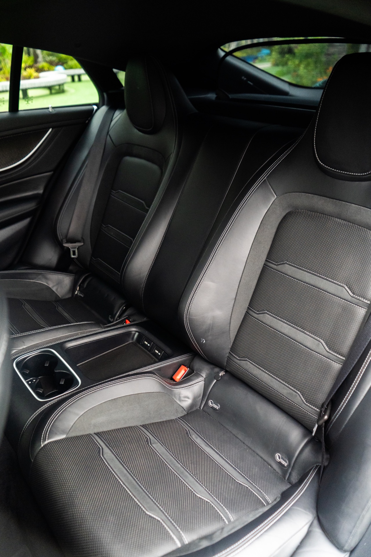 Mercedes Benz AMG GT 63 — photo 14