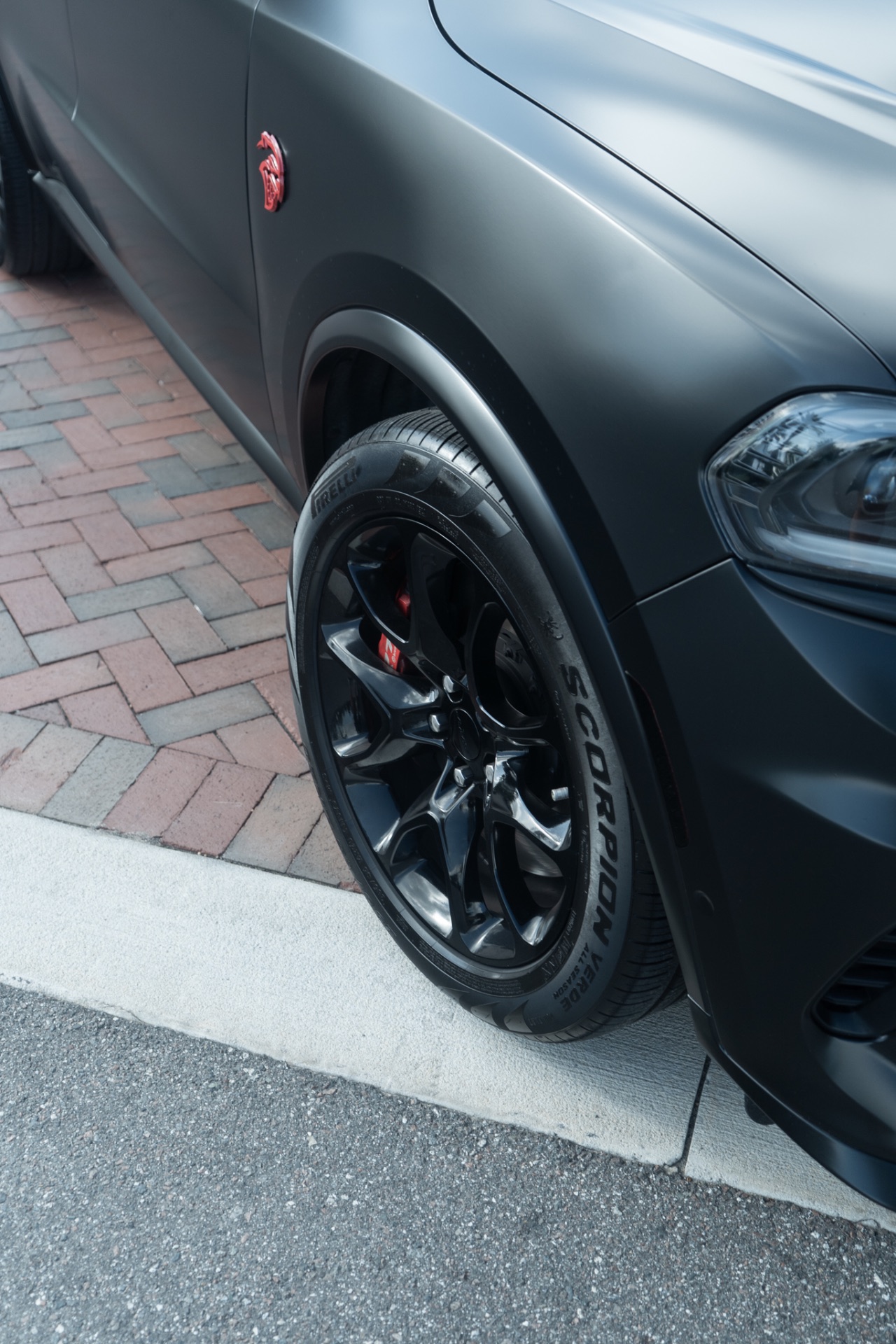 Dodge Hellcat Durango — photo 10