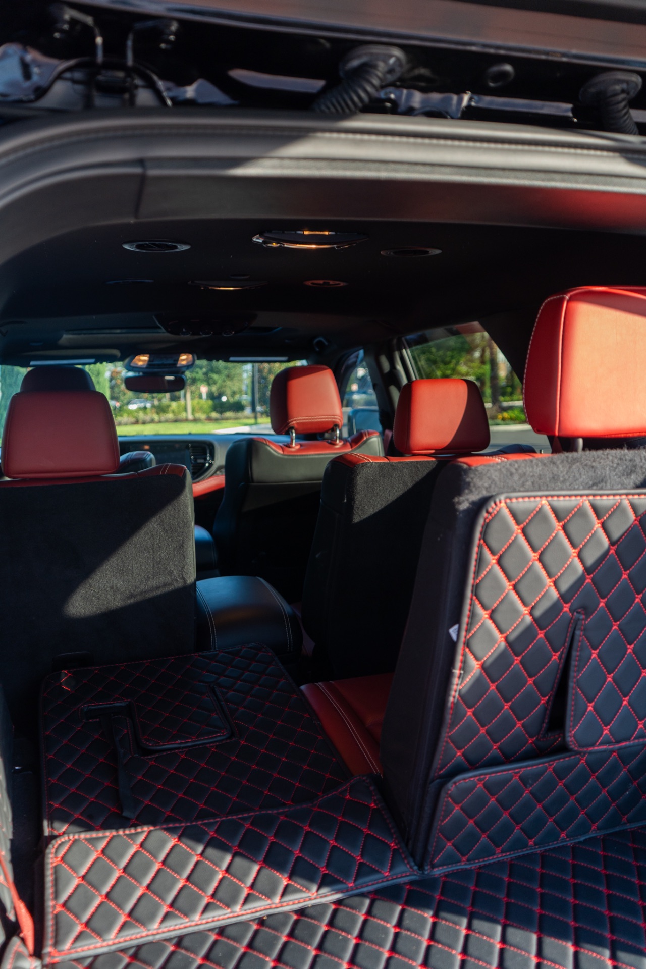 Dodge Hellcat Durango — photo 10