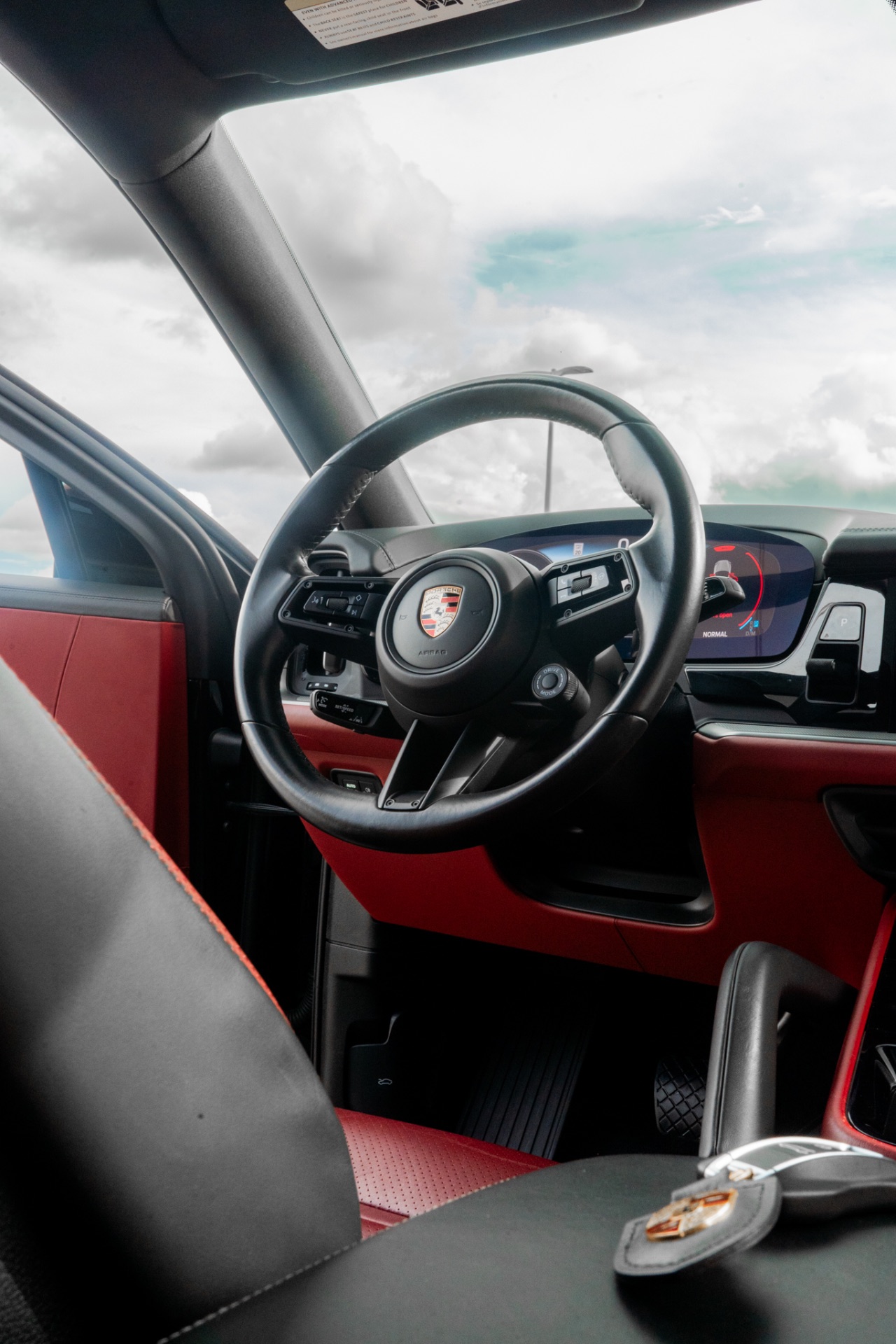 Porsche Cayenne Coupe — photo 4
