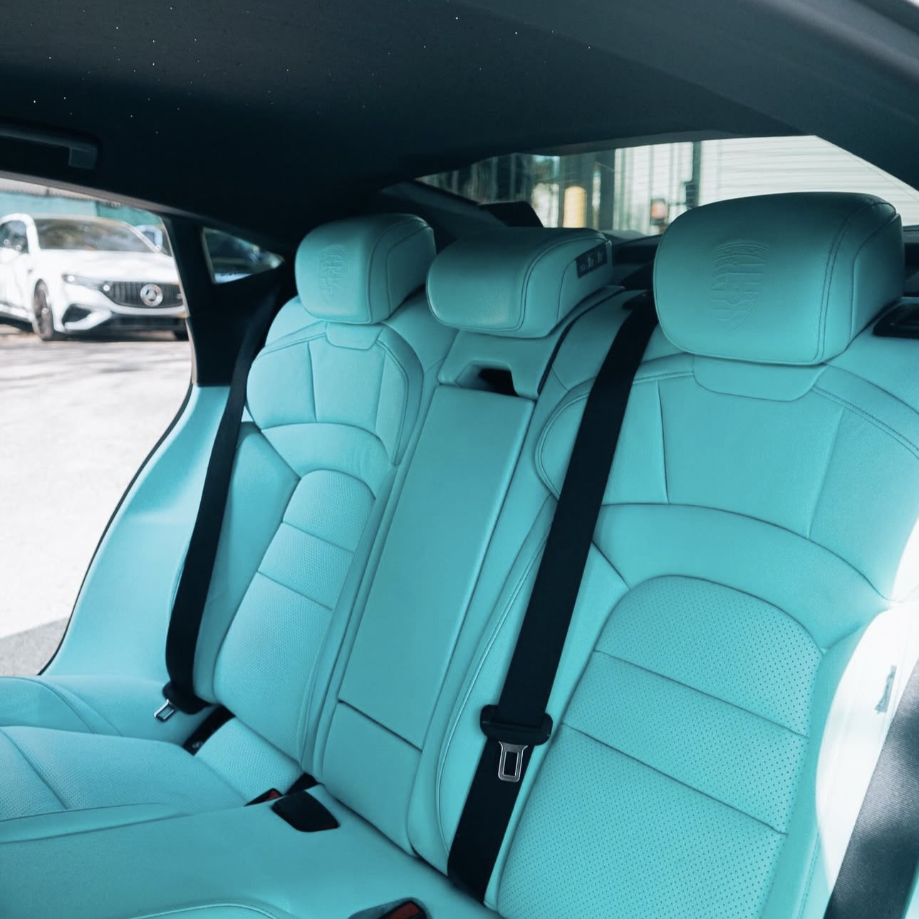 Porsche Taycan — photo 9