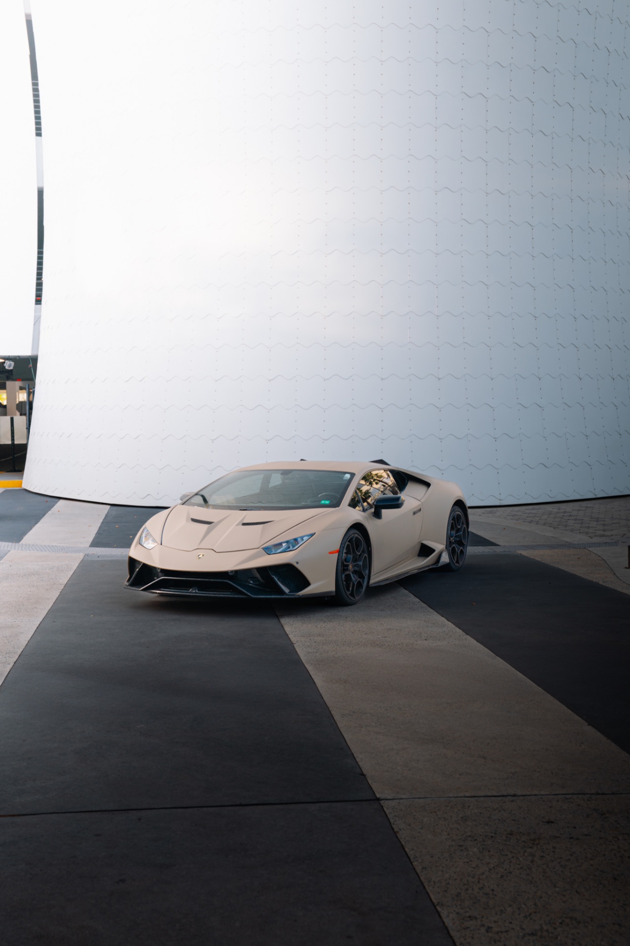 Lamborghini Huracan — photo 6