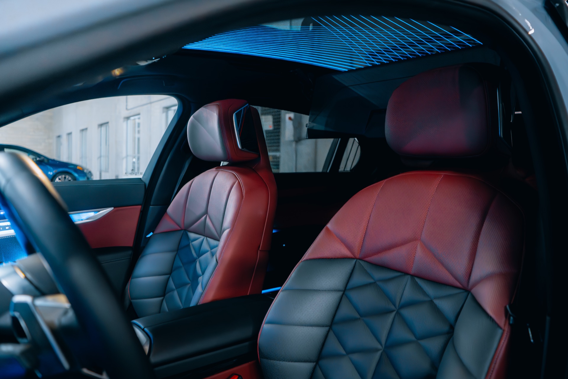 BMW 740i Executive — photo 5