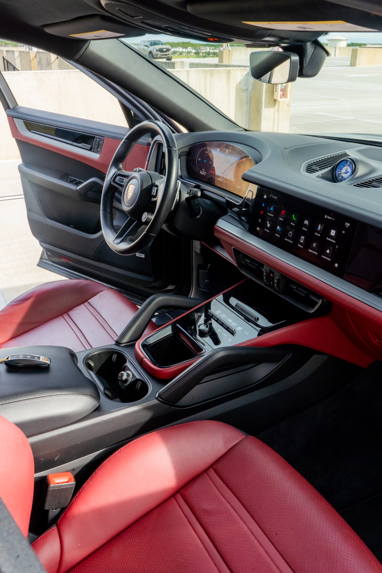 Porsche Cayenne Coupe — photo 5