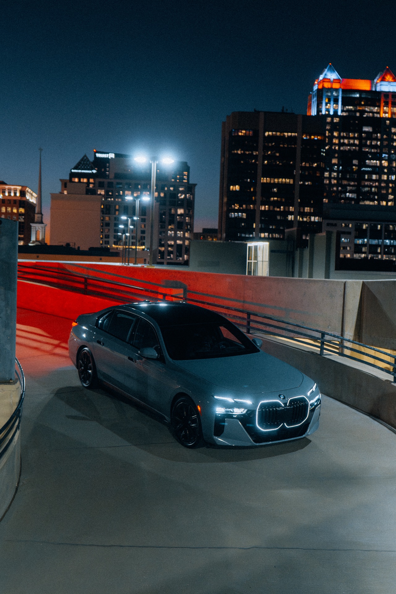 BMW 740i Executive — photo 3