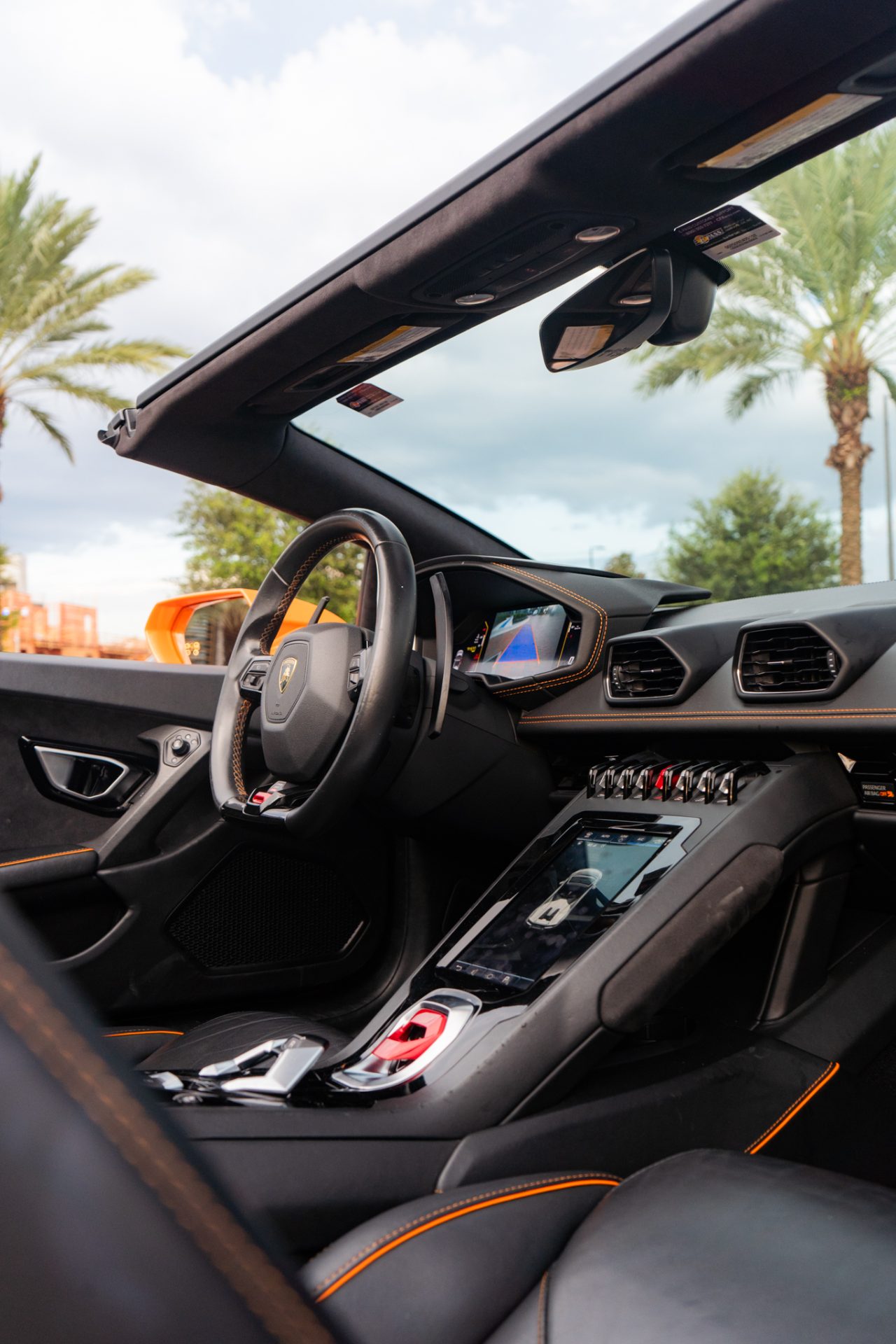 Lamborghini Huracan Evo — photo 8