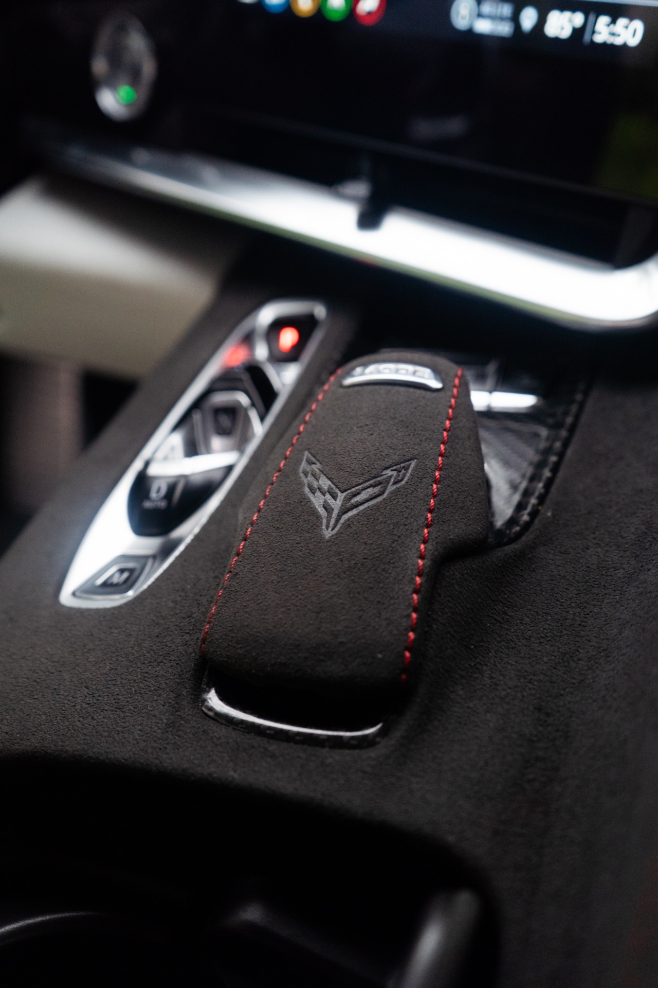 Chevrolet C8 Corvette — photo 10
