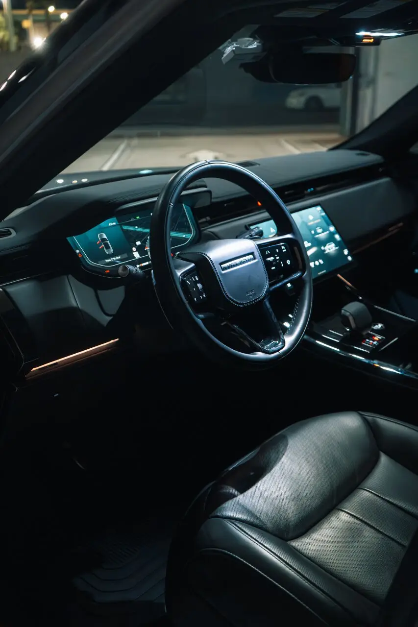 Land Rover Range Rover Sport SE P400 — photo 4