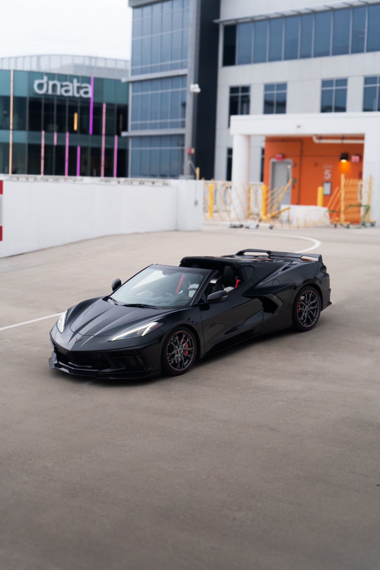 Chevrolet C8 Corvette — photo 3