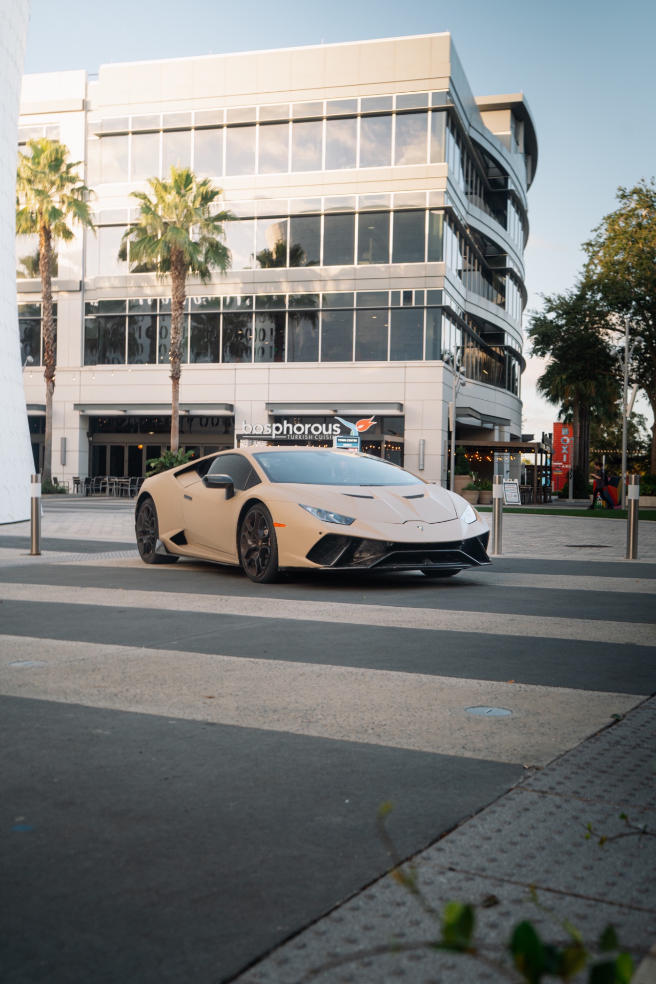 Lamborghini Huracan — photo 3