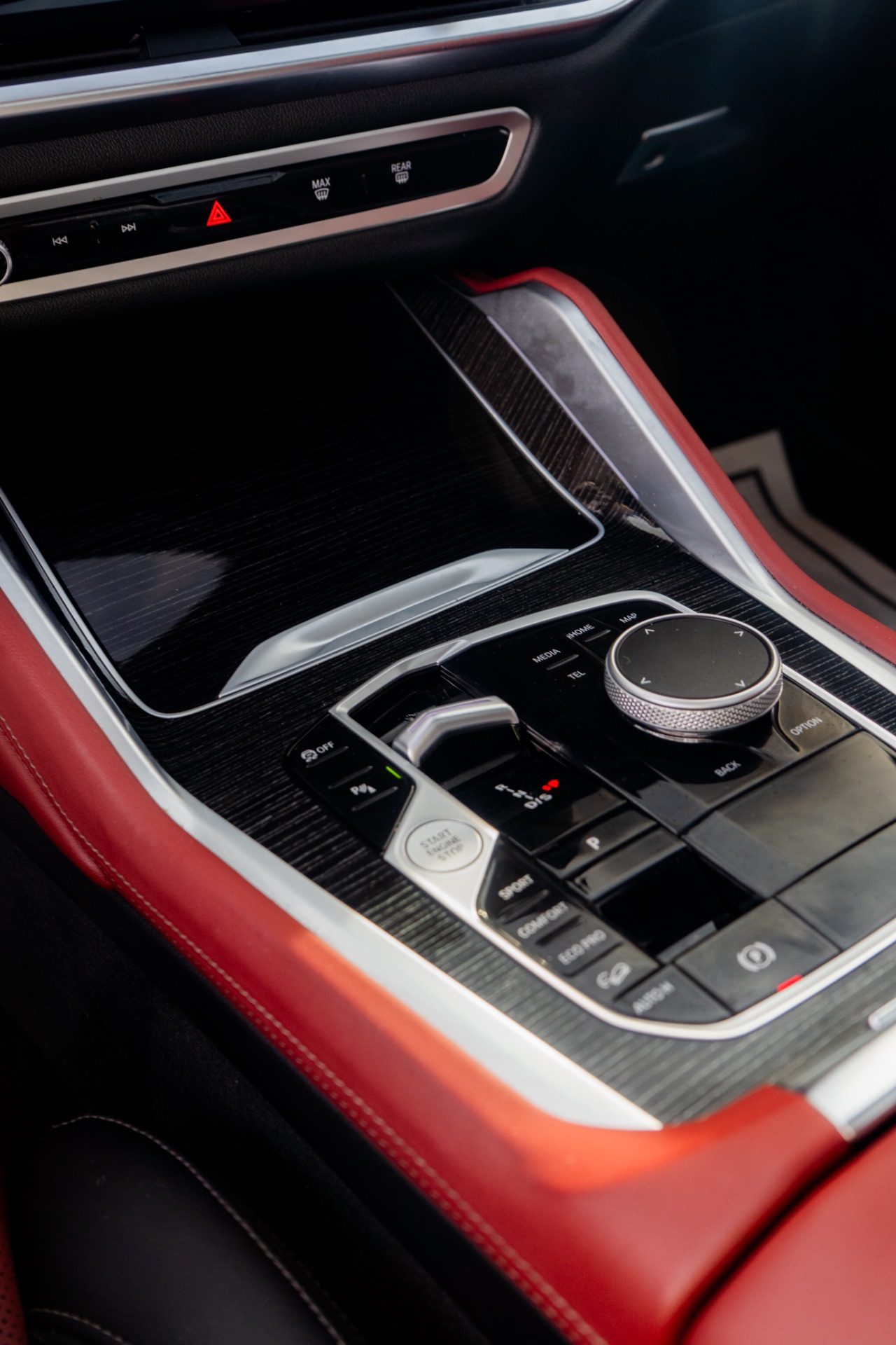BMW X6 M60i — photo 8