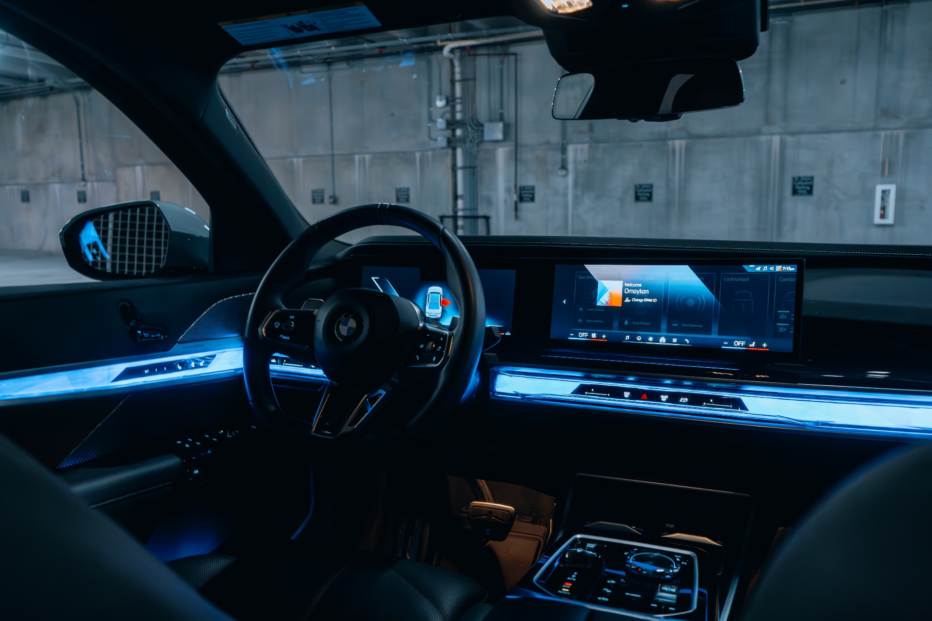 BMW 740i Executive — photo 4